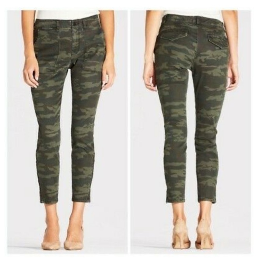Sanctuary Camo Skinny Jeans with leg zippers 27